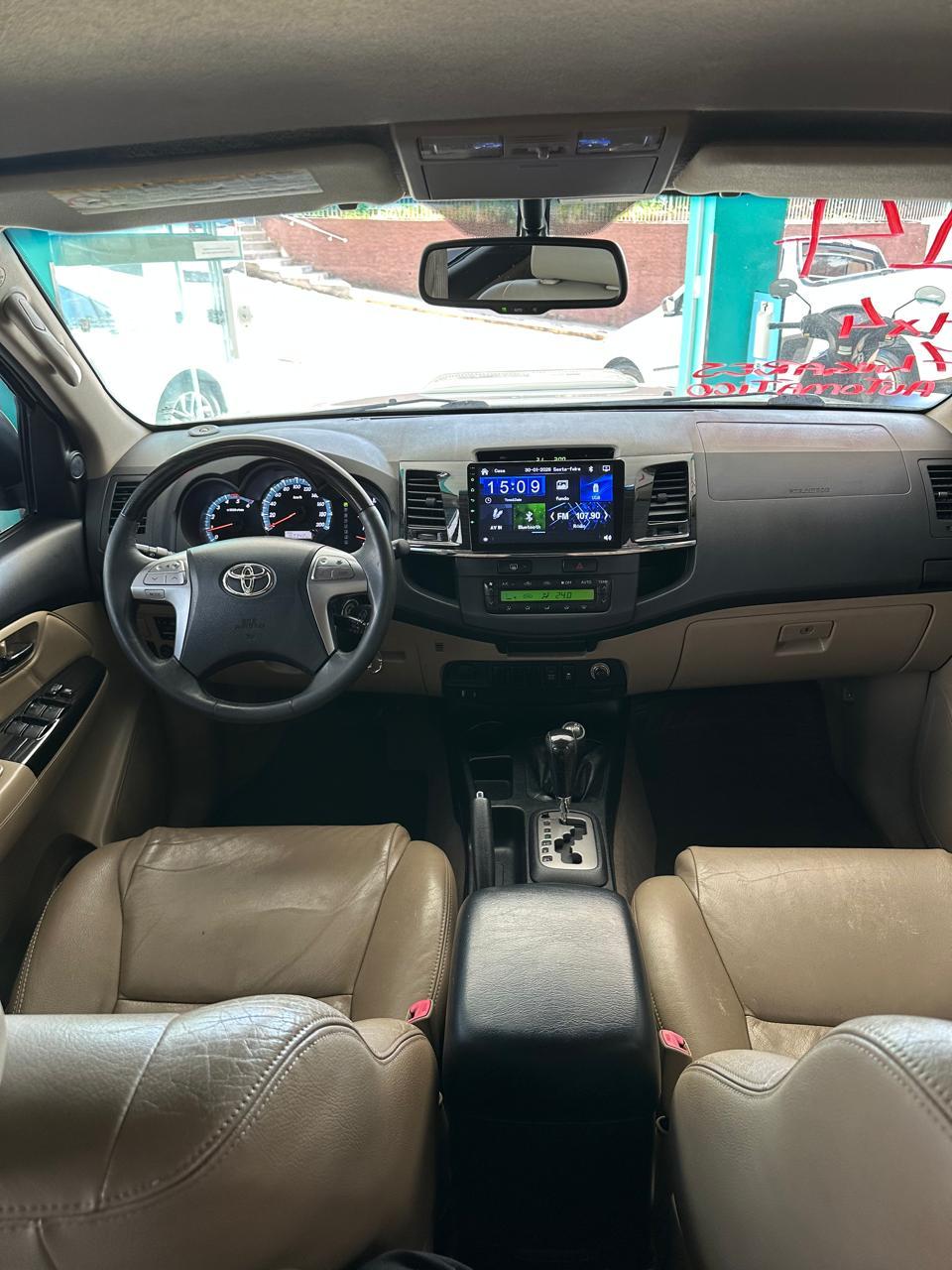 Foto 9 de Toyota Hilux Sw4