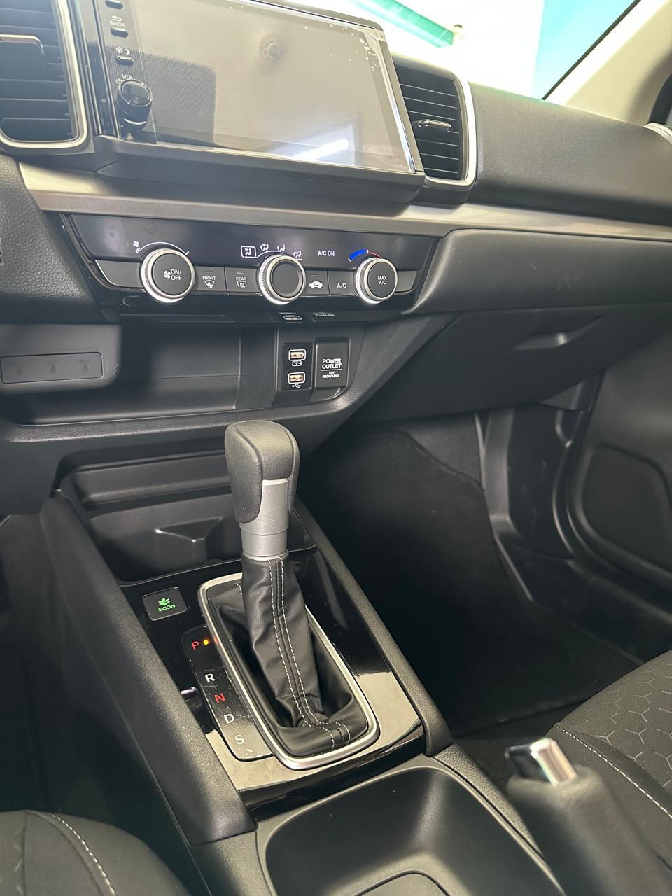 Foto 9 de Honda City Sedan