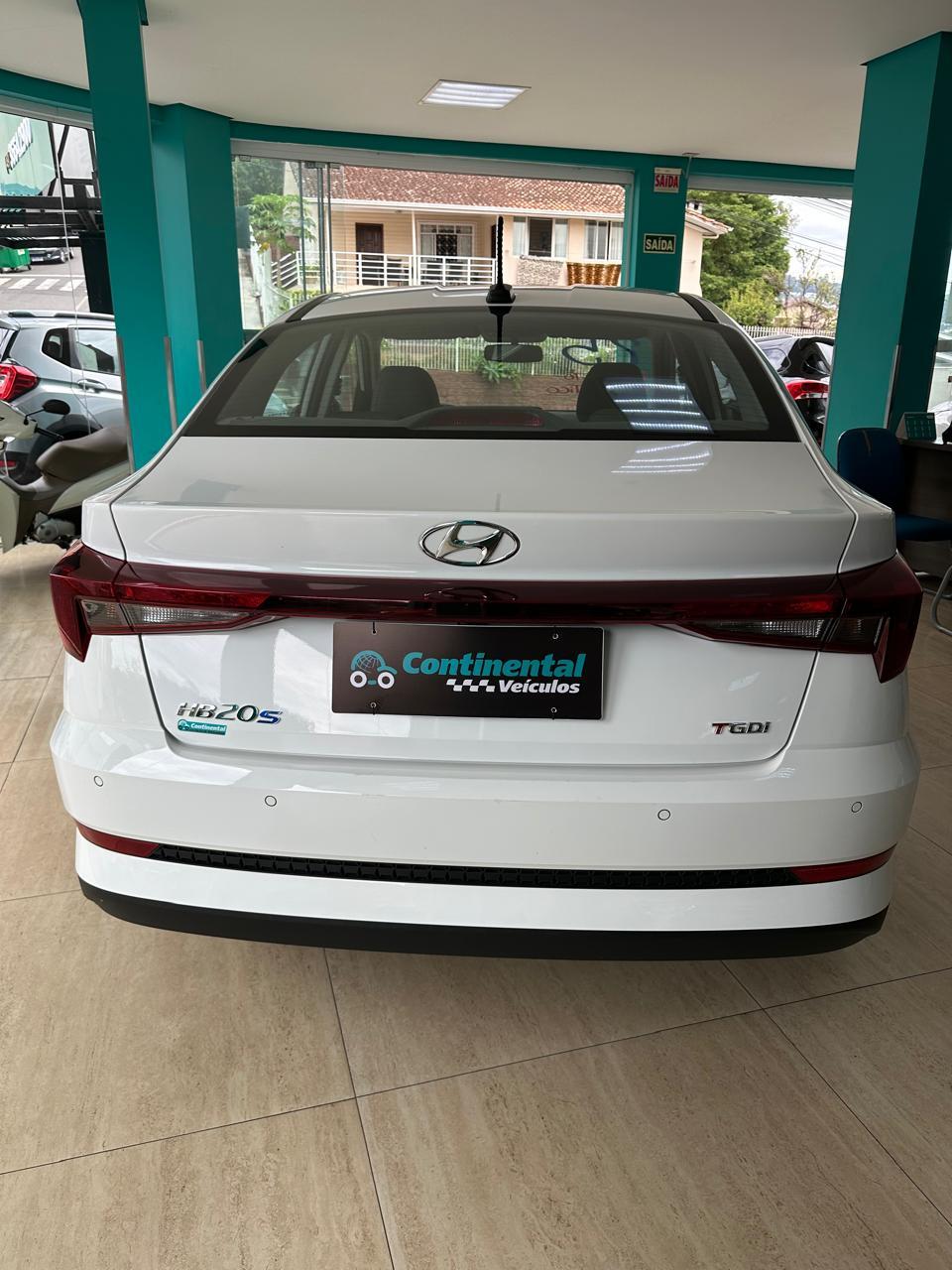 Foto 14 de HYUNDAI HB20S