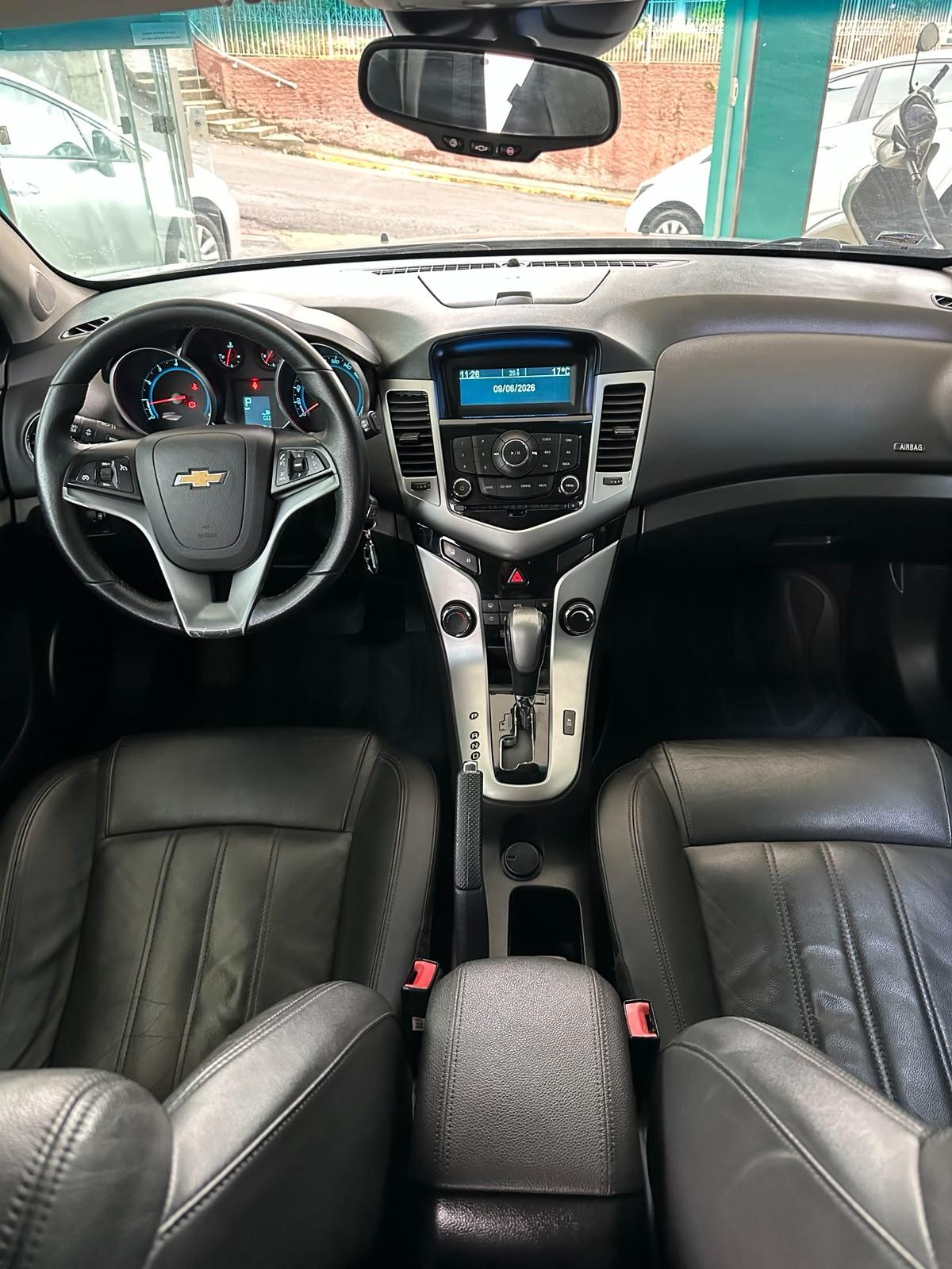 Foto 8 de CHEVROLET CRUZE