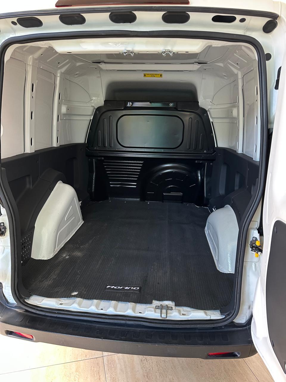 Foto 9 de FIAT FIORINO