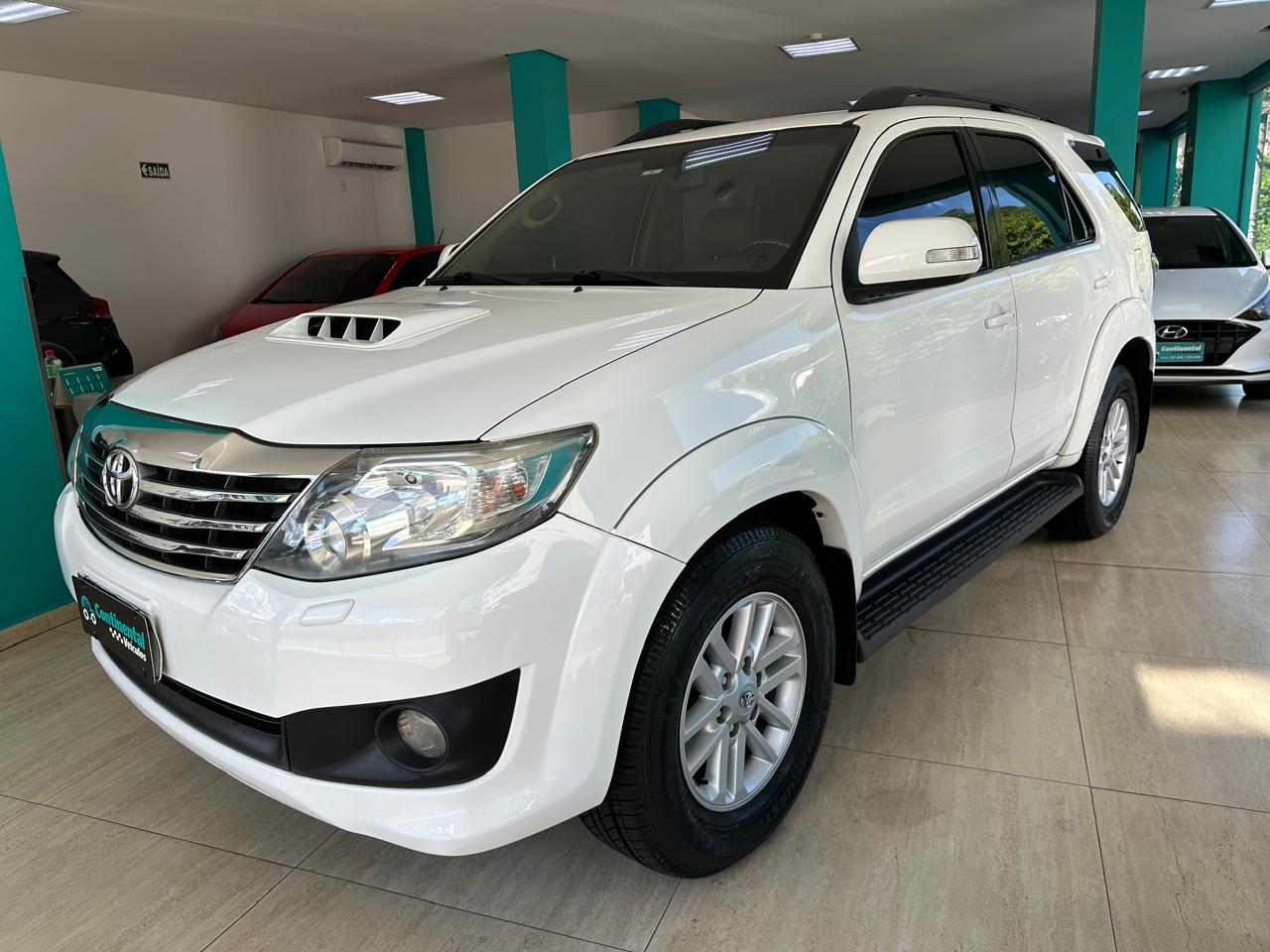Foto 3 de Toyota Hilux Sw4
