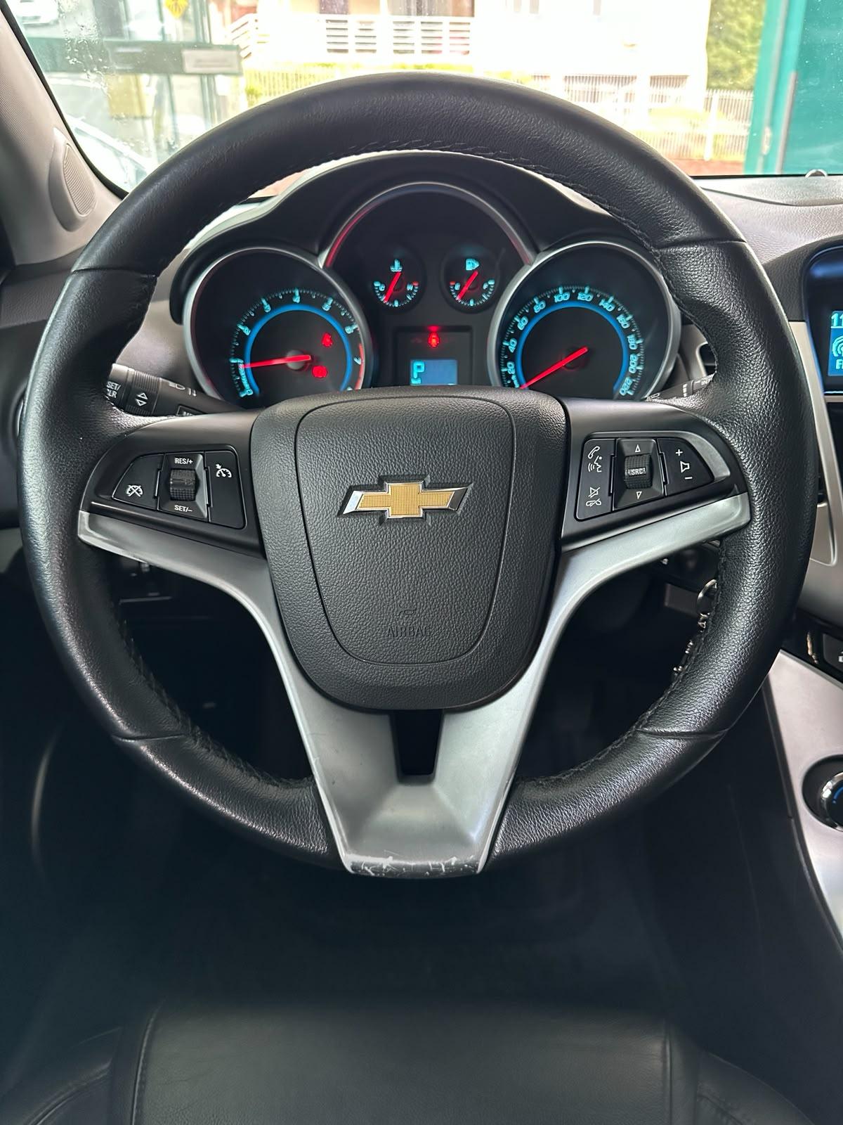 Foto 7 de CHEVROLET CRUZE